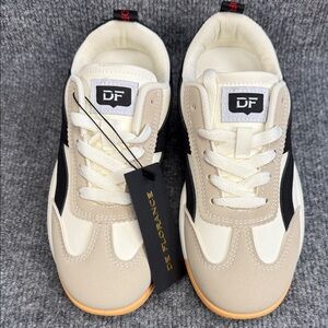 De Florance Cloudea Cream Beige & Black Retro-Style Sneakers Size 5 EU 35